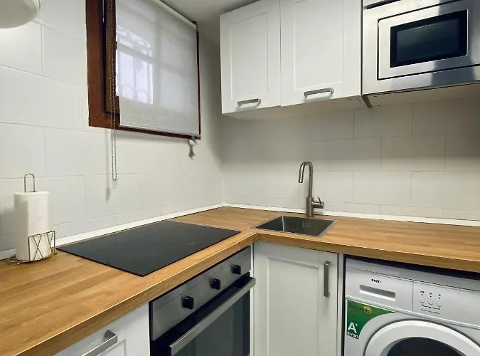 Luminoso Apartamento Para Dos Personas En Cabopino Marbella